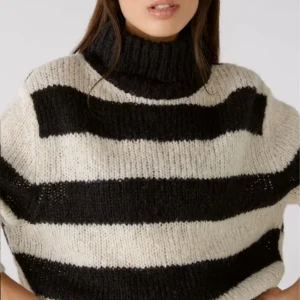 Maglia collo alto misto lana