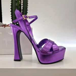 Giampaolo Viozzi sandalo viola