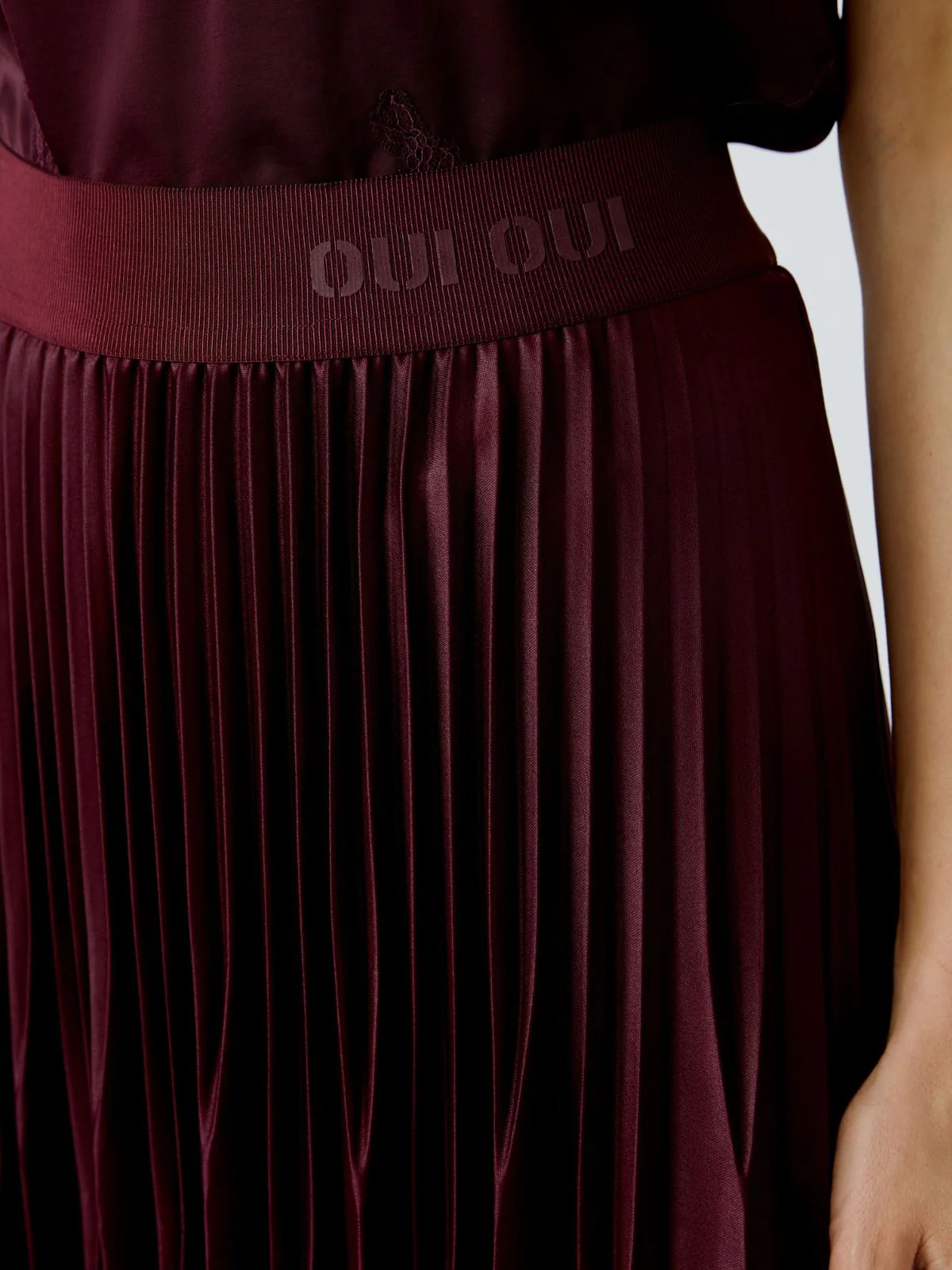 Gonna plissettata bordeaux - immagine 3