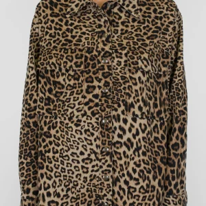 Tensione in - Camicia con tasconi fantasia animalier